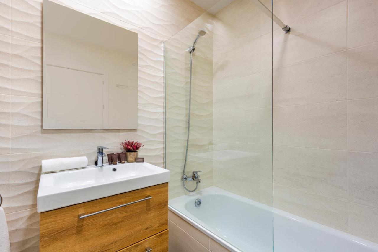 Genteel Home Banos Seville Ngoại thất bức ảnh